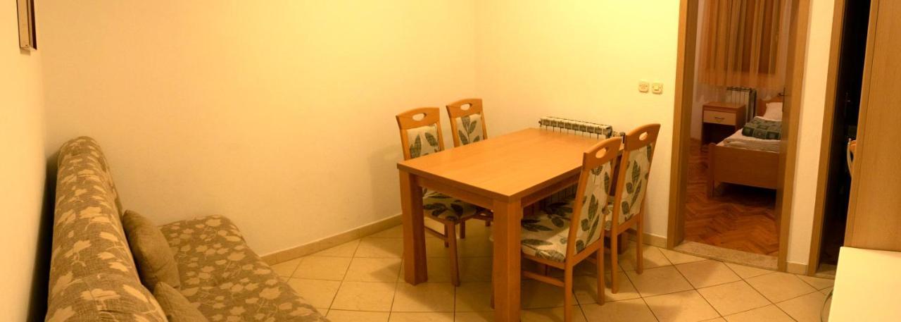 Vila Albatros Bed and Breakfast Ρόβινι Εξωτερικό φωτογραφία